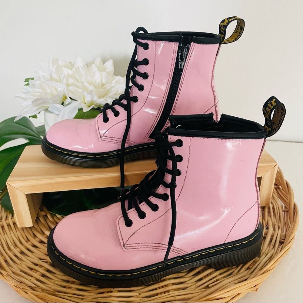 Dr. Martens 1460 Boot Patented Leather Pink Lace Zip Combat Boots Girls Size 3
